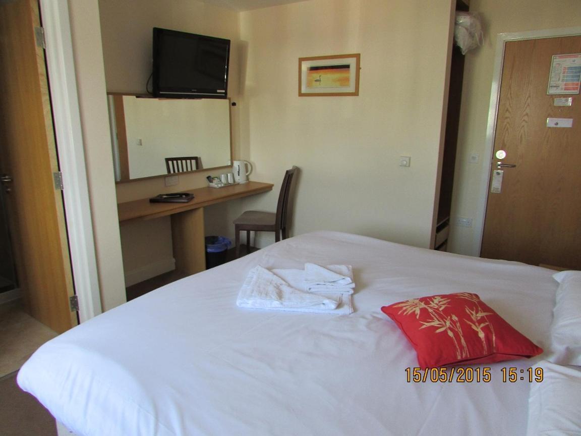 Hotel The Anchor Ely Little Downham Esterno foto